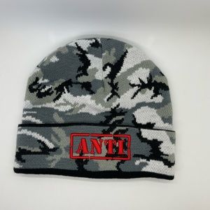 ANTI Beanie ❣️